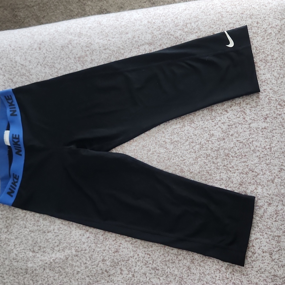 Women's Nike Athletic Capris